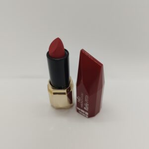 Labial rojo matte